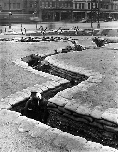  Fossés recruteurs d’entraînement 1916 N2972 01-016