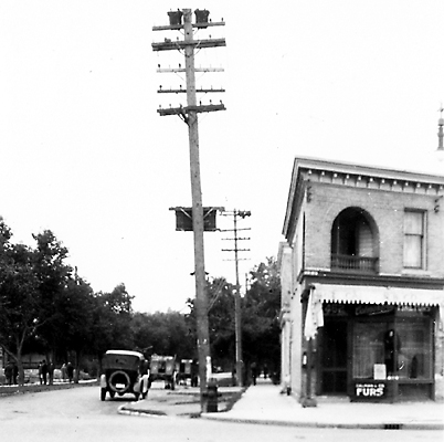  Colony Portage 1925 02-050