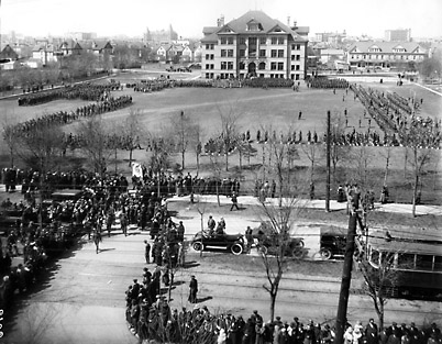  Decoration Day Parade University of Manitoba Broadway May 1918 N2982 05-044