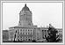 Batiment de législature Vue du batiment législatif de l’avenue Broadway  1925  05-257Thomas BurnsArchives of Manitoba